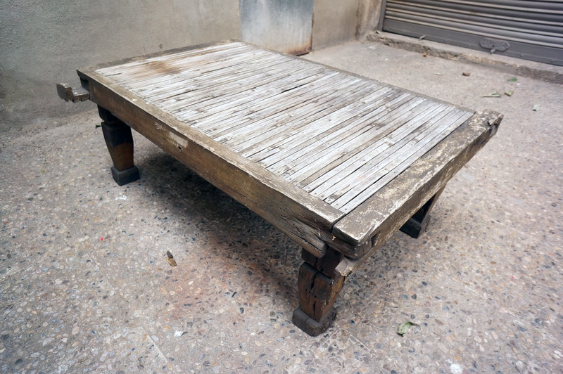 mesa centro asia madera bambu 46x119x75 (42eu.) 1u